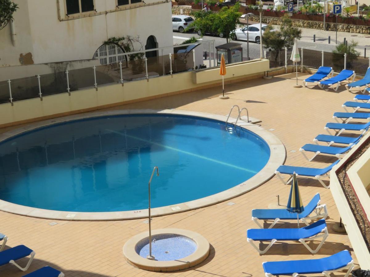 Apartamento T1 Com Piscina E Vista Mar - Praia Da Rocha بورتيماو المظهر الخارجي الصورة